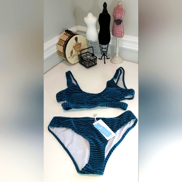 Cupshe Swim Crushed Velvet Dark Teal Ribbed Cut Out Swimsuit 2 Piece NWT - Picture 1 of 8